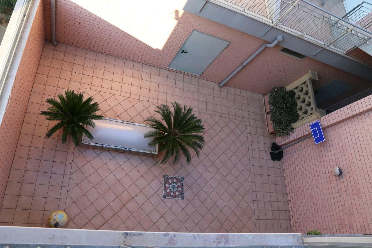 Habitans Bed & Breakfast Montescaglioso Exterior foto